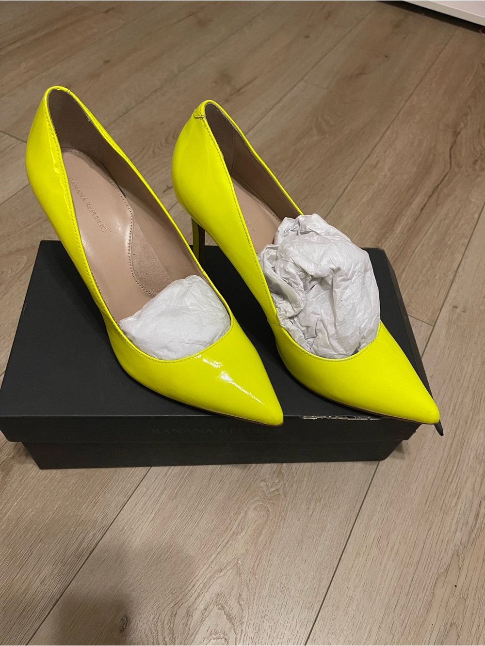 Banana Republic Neon Yellow Patent Pointed-Toe Pumps